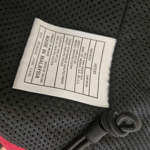 Vintage Oversized Nike Windbreaker Rain Resistant Jacket Size Medium - Picture 9 of 11